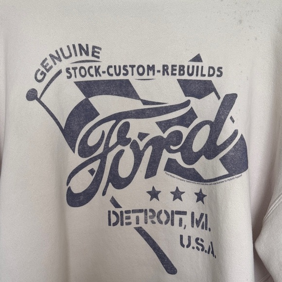 ABERCROMBIE Ford Beige Crewneck Sweater - Picture 2 of 4